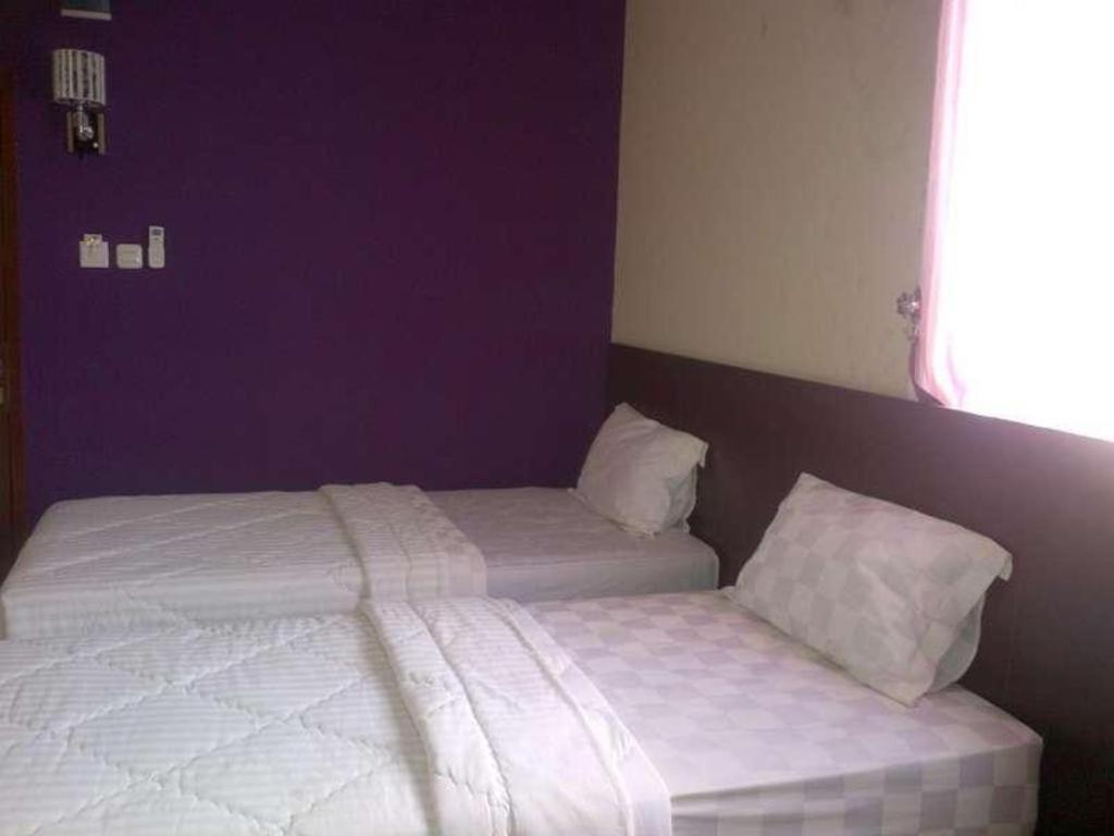 Erin Int Hotel Makassar Esterno foto
